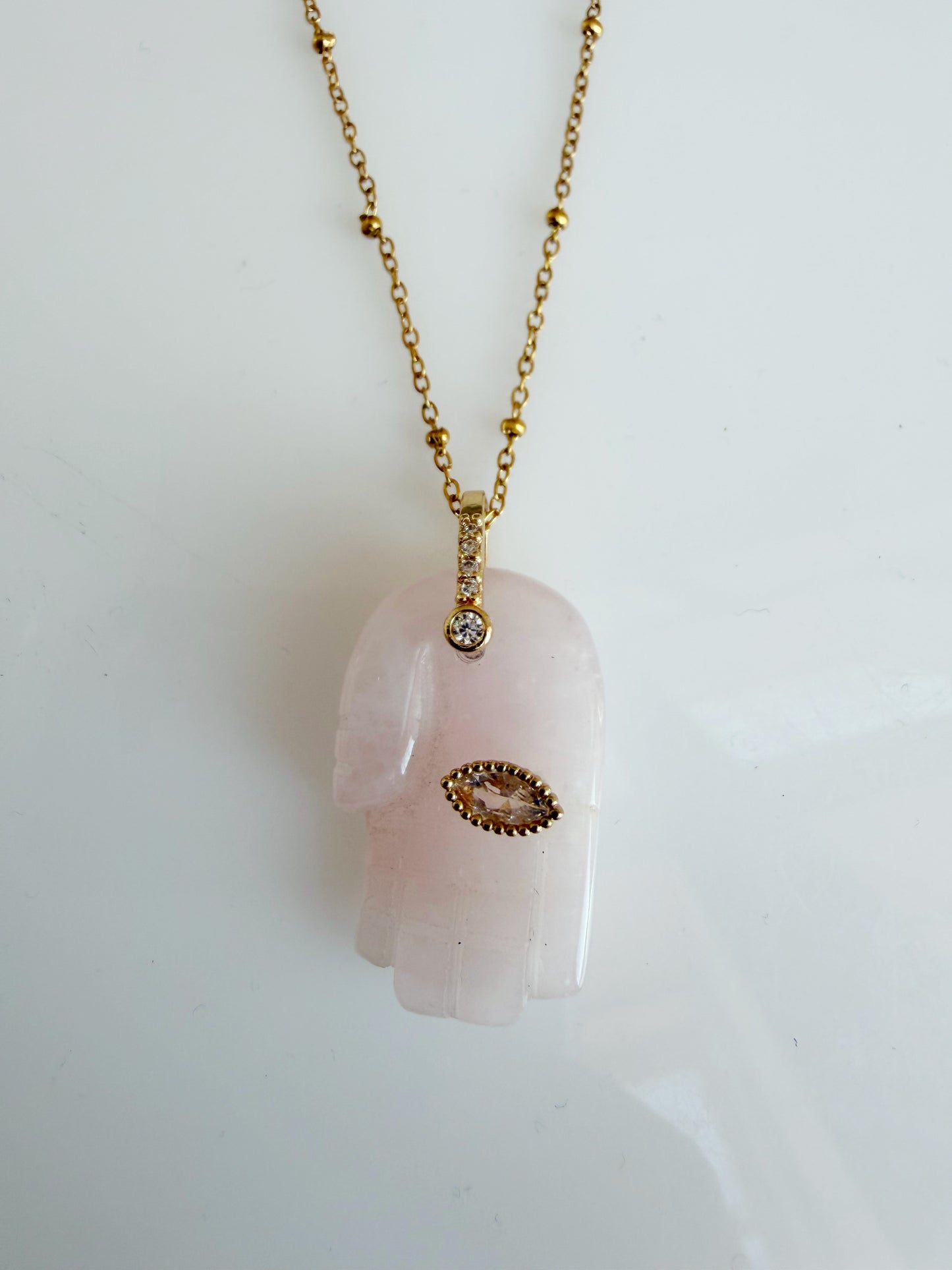 🩷 Rose Quartz Hamsa Necklace – Self Love & Protection