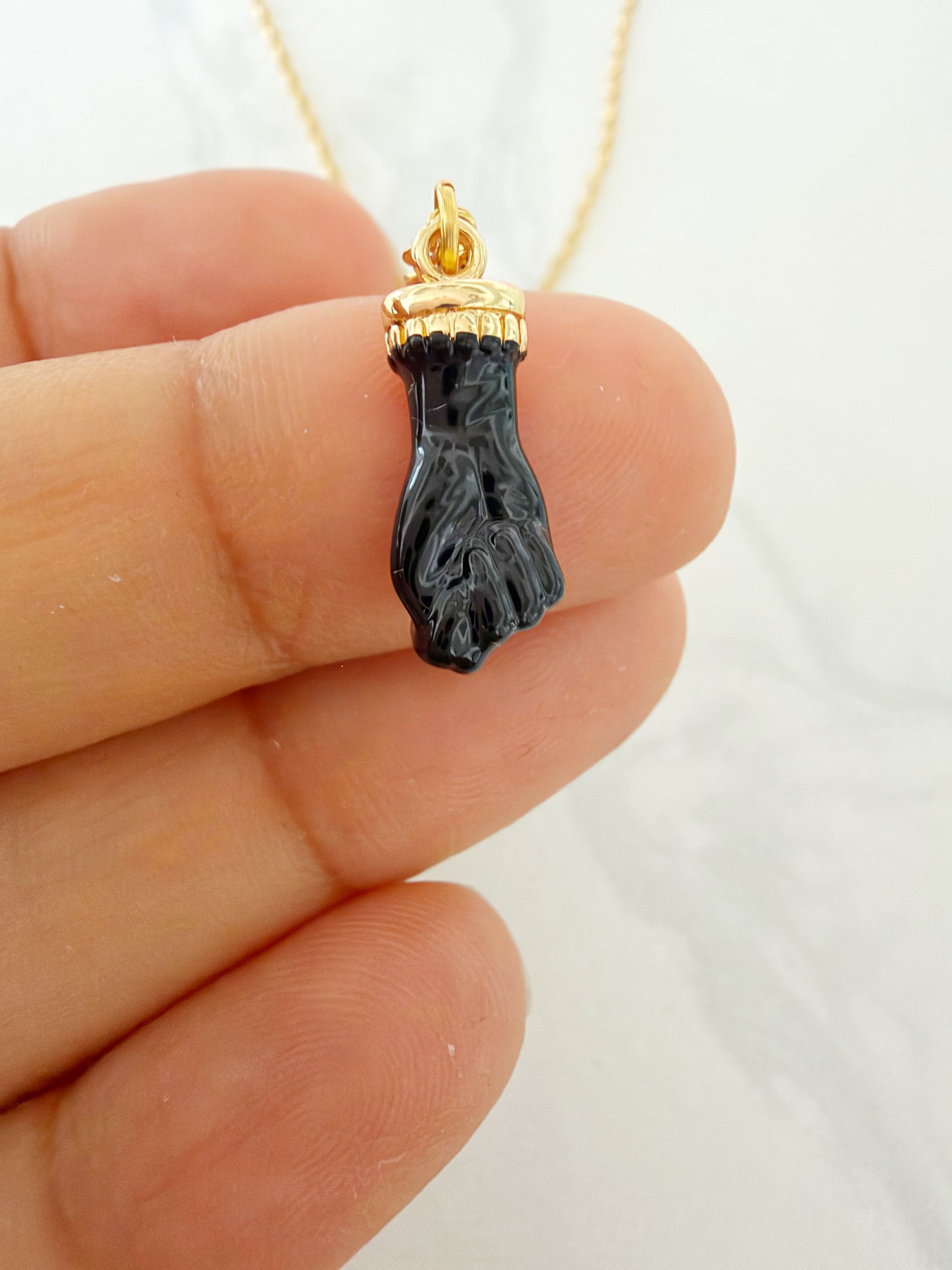 Italian Figa Hand Protection Necklace 🇮🇹🖤