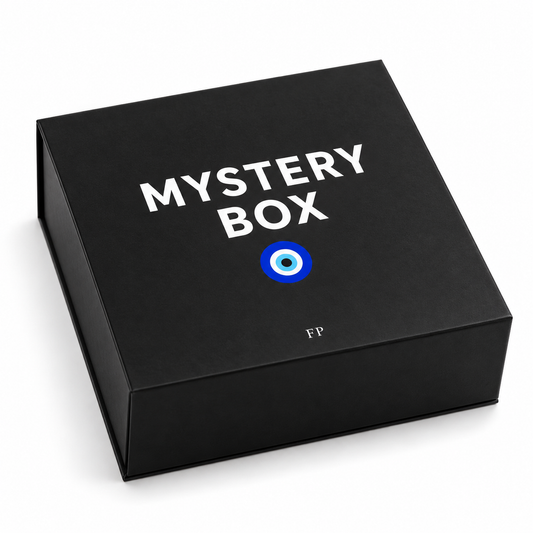 MYSTERY MONDAY BOX 🧿