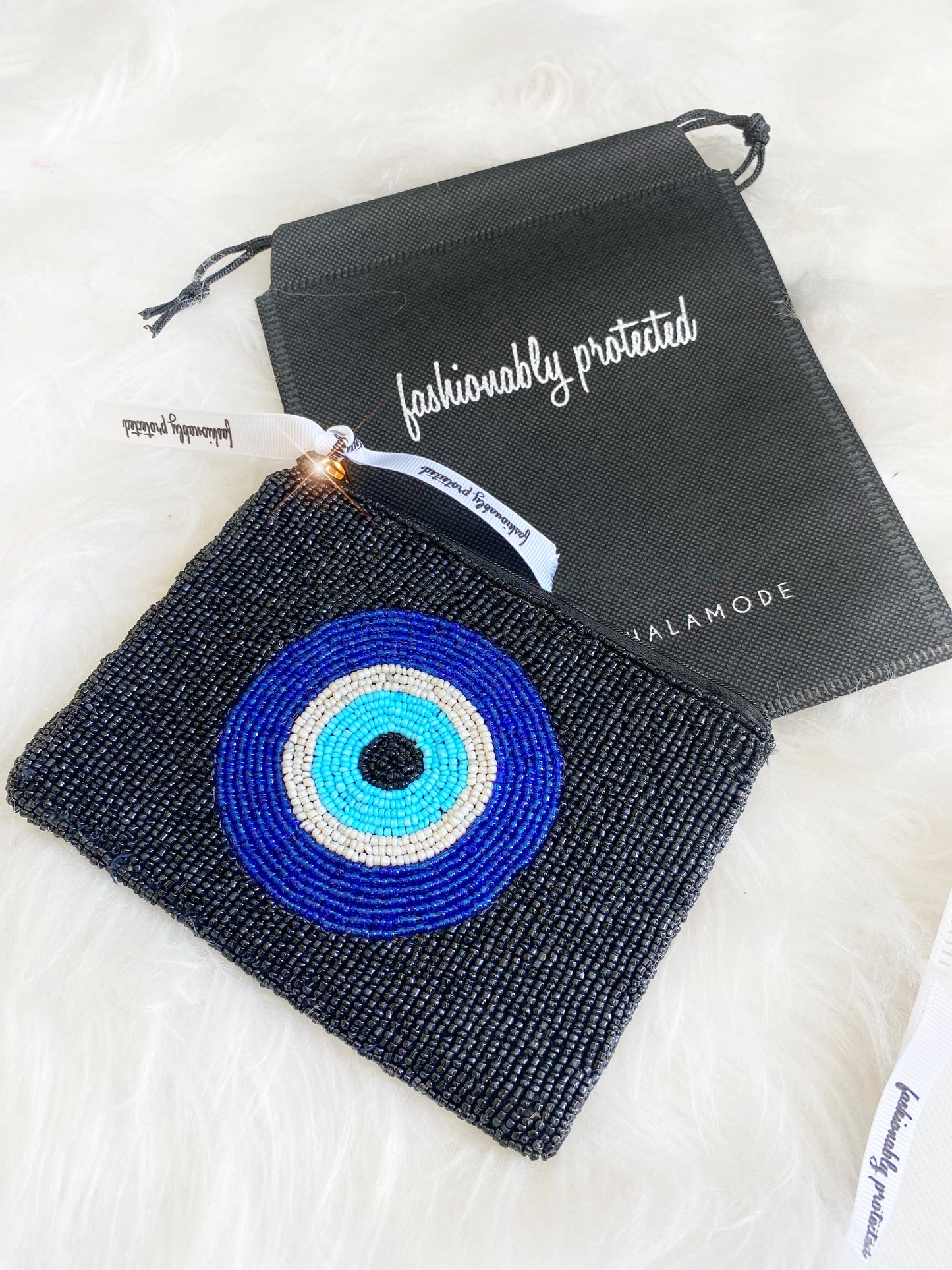 Evil Eye Beaded Zipper Purse